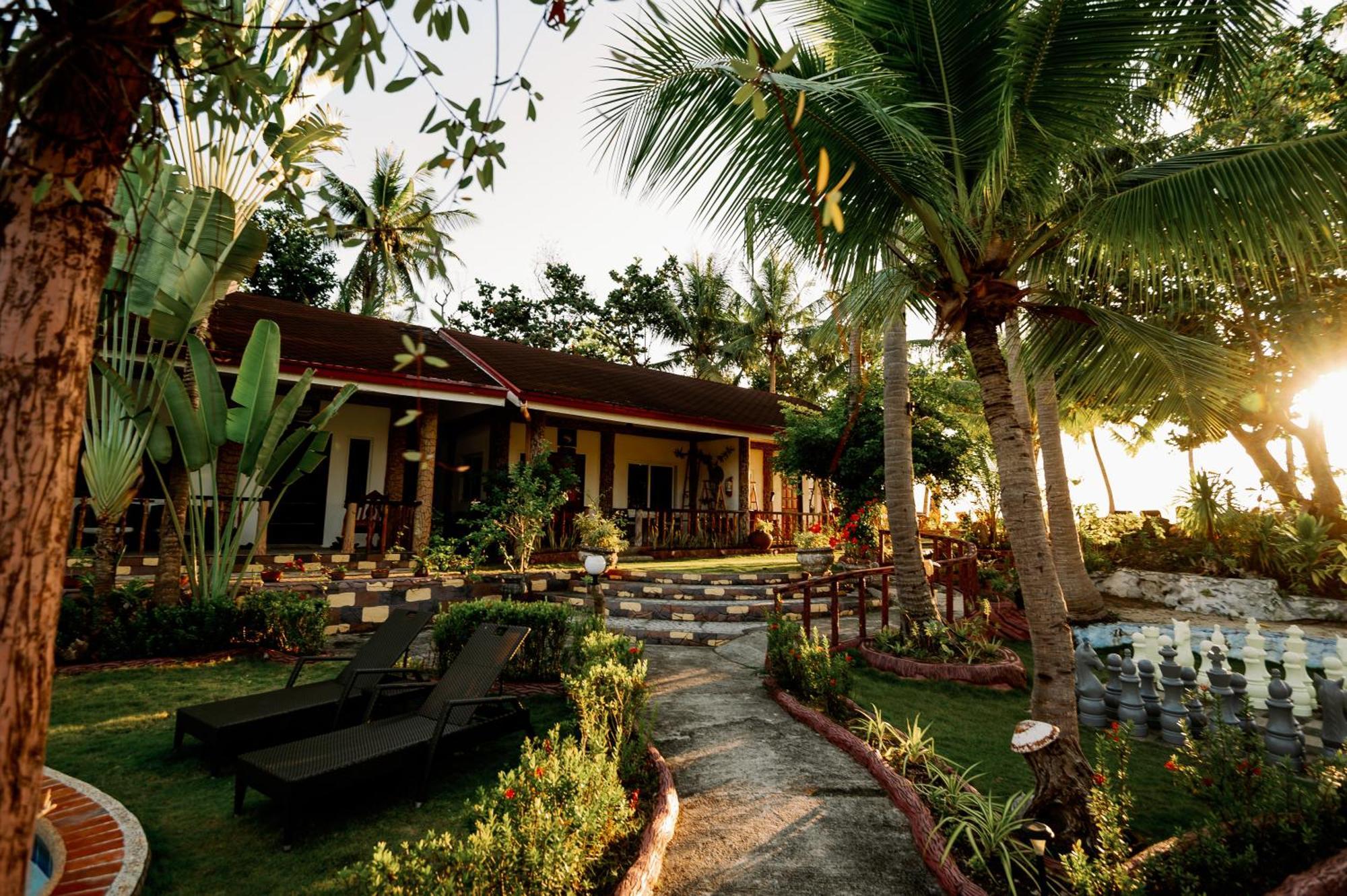 Polaris Beach And Dive Resort Inc Loon Eksteriør billede